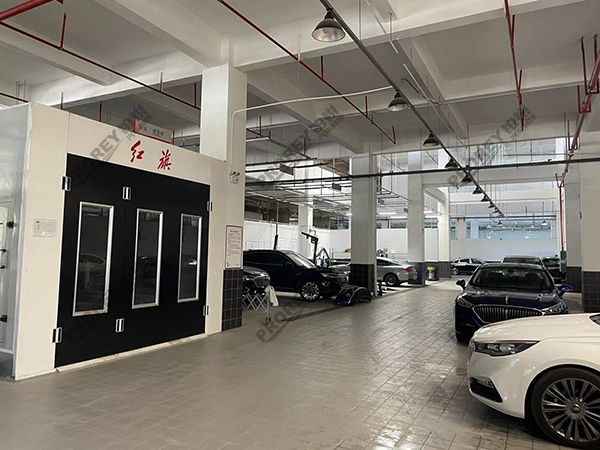 廣西紅旗4S店-南寧達(dá)美汽車07